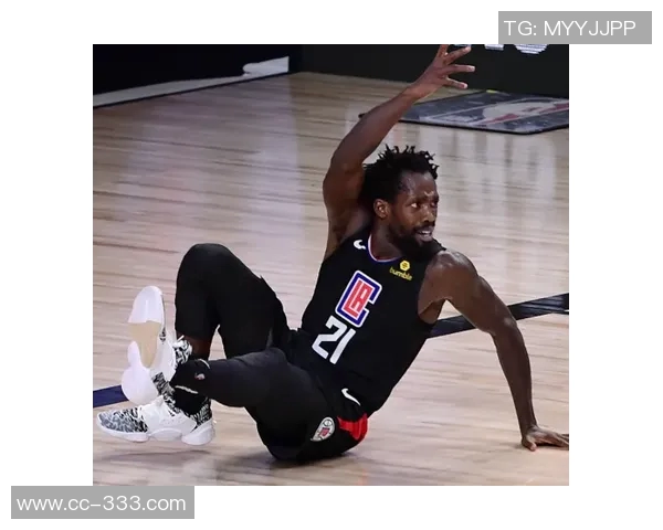 火箭队是否依赖KD的躺赢能力引发球迷热议与质疑