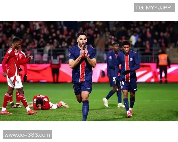 法甲焦点战摩纳哥全力争胜里尔与雷恩展开激烈对决 法甲焦点战摩纳哥全力争胜里尔与雷恩展开激烈对决